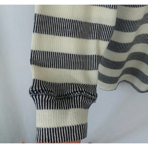 Free 832 Black & White Striped Turtleneck Sweater, Large, New Boutique Item - Picture 8 of 10